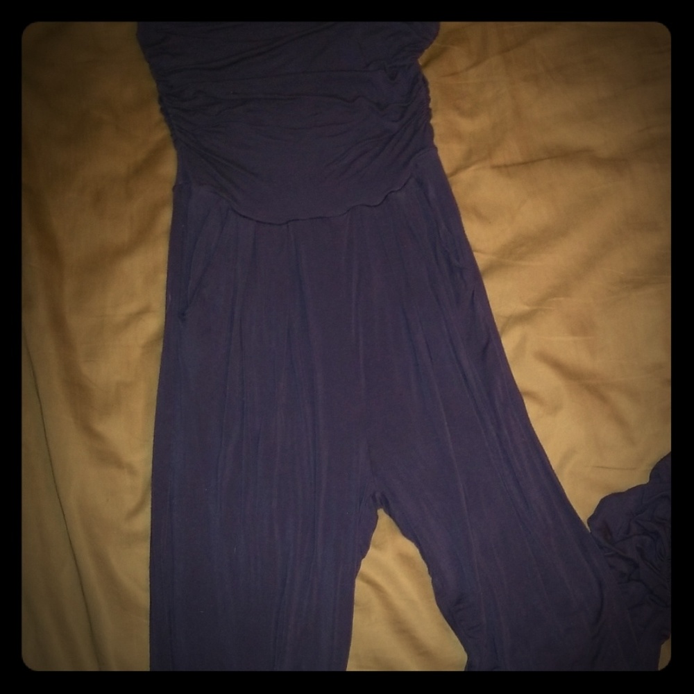 Heart ❤ Hips Strapless Jumpsuit w/ Pockets